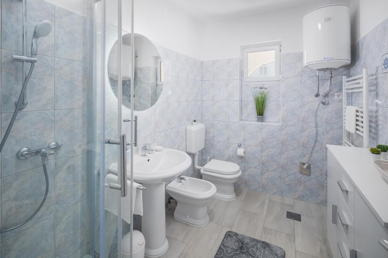 Apartment Sea Pearl Пореч Екстериор снимка
